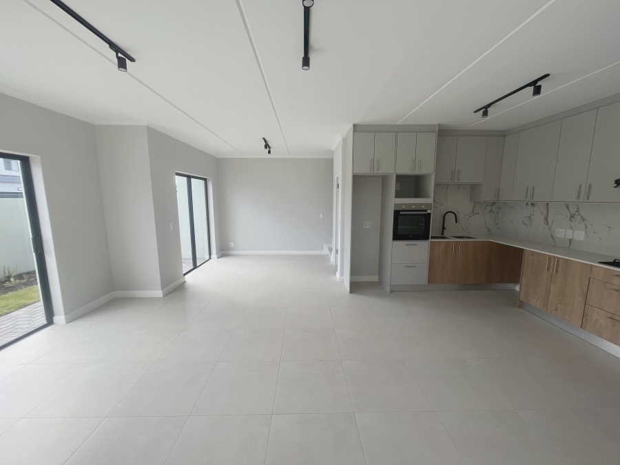 3 Bedroom Property for Sale in Sandown Western Cape